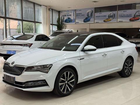 Skoda Superb 2023