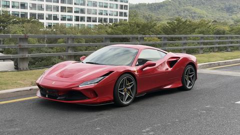 Ferrari F8 Tributo 2019