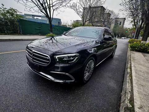 Mercedes-Benz E-Class 2022