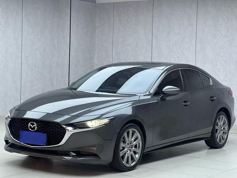 Mazda 3 Axela 2021