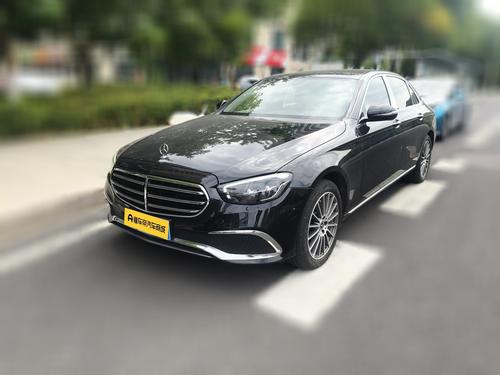 Mercedes-Benz E-Class 2022