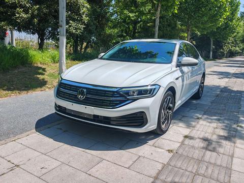 Volkswagen Sagitar 2023