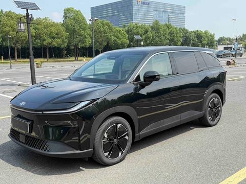 Toyota Bozhi 3X 2026