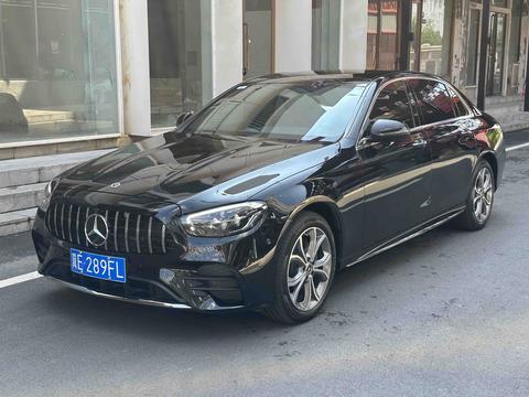 Mercedes-Benz E-Class 2022