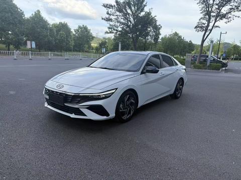 Hyundai Elantra 2023
