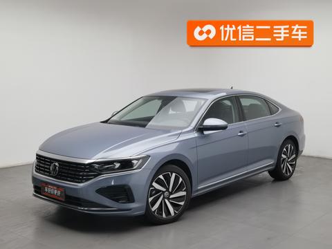 Volkswagen Passat 2023