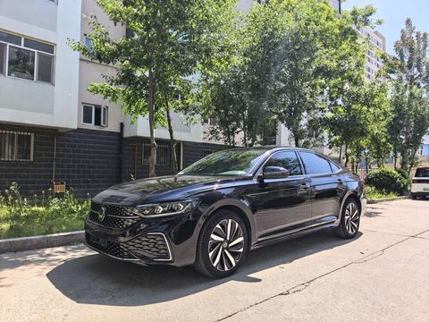 Volkswagen Passat 2022