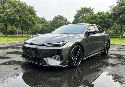Changan UNI-V 2024
