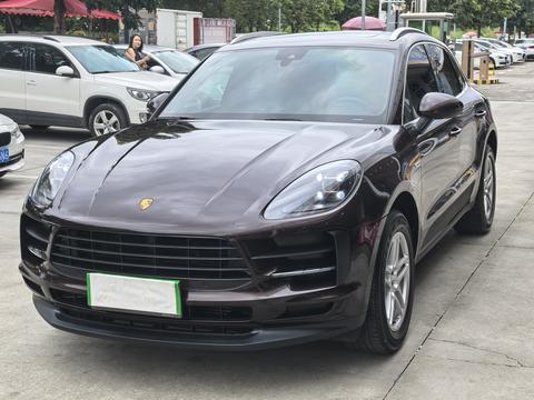 Porsche Macan 2021