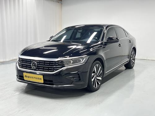 Volkswagen Passat 2023