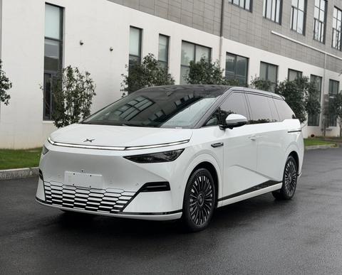 XPeng X9 2024–2026