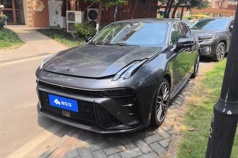 Lynk & Co 03 2023