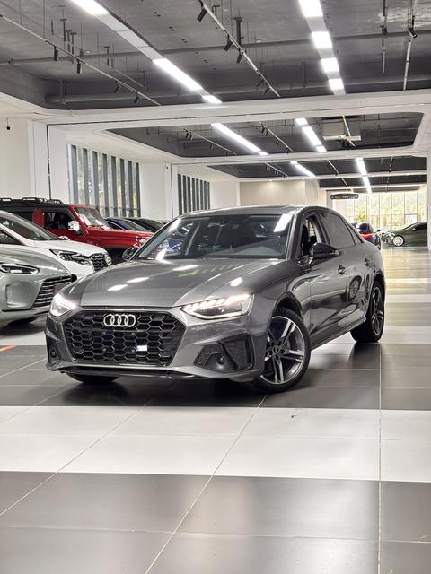 Audi A4L 2022
