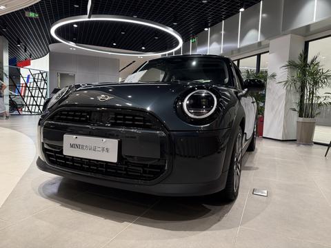 MINI Cooper 2025