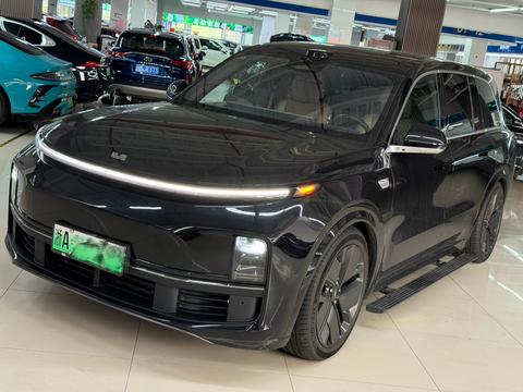 Li Auto L9 2025