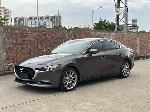 Mazda 3 Axela 2021