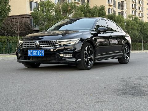 Volkswagen Magotan 2023
