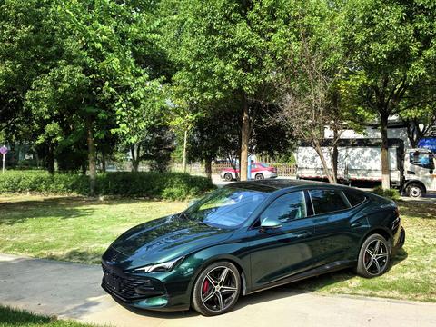 MG 7 2025