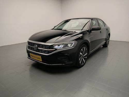 Volkswagen Passat 2024