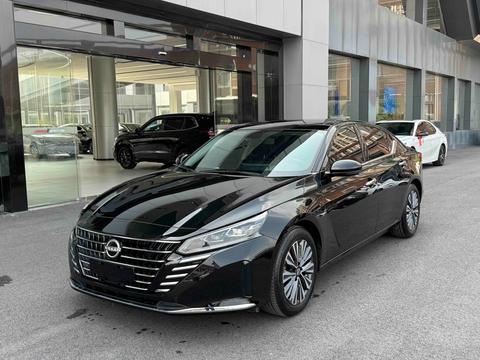 Nissan Teana 2024