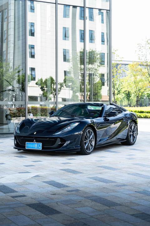 Ferrari 812 Superfast 2020
