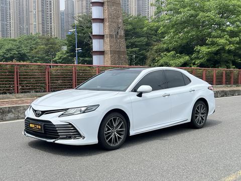 Toyota Camry 2023