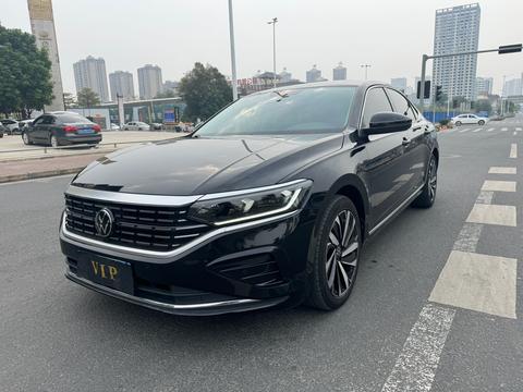 Volkswagen Passat 2023
