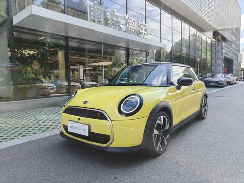 MINI Cooper 2025