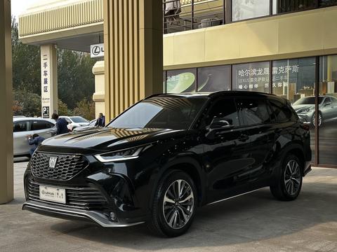 Toyota Crown Kluger 2024