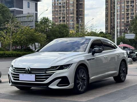 Volkswagen Passat CC 2023