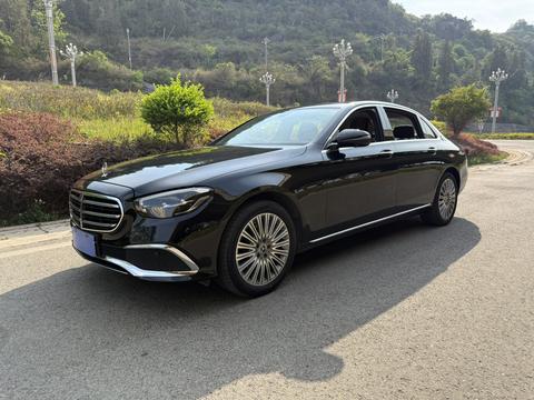 Mercedes-Benz E-Class 2022