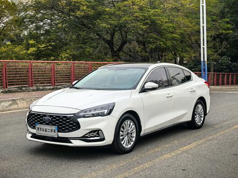 Ford Focus 2020–2022