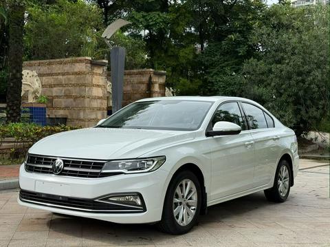 Volkswagen Bora 2021