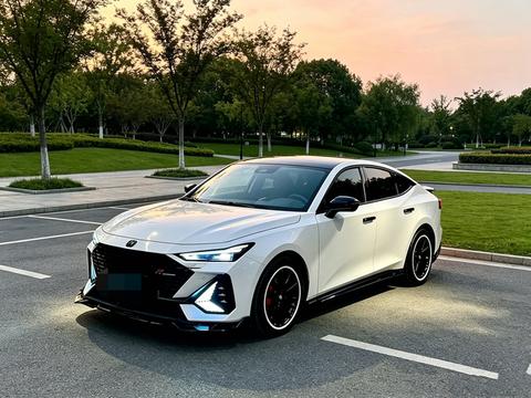 Changan UNI-V 2022
