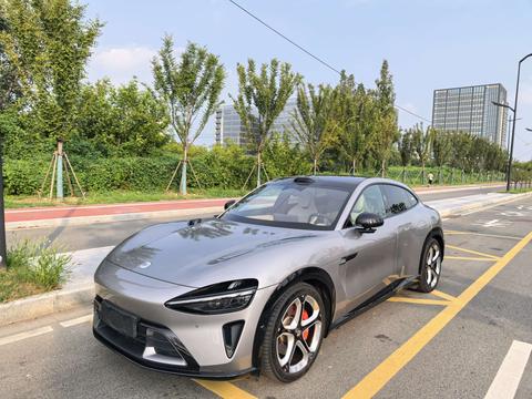 Xiaomi YU7 2025