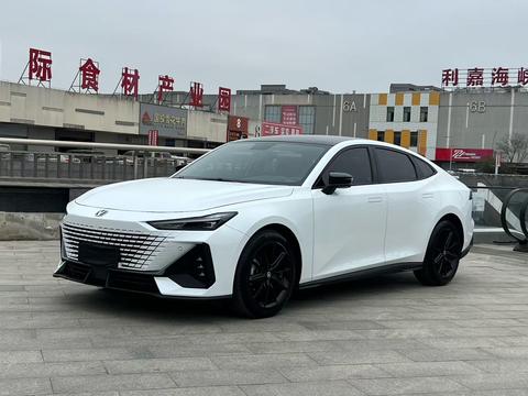 Changan UNI-V 2022