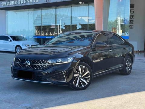 Volkswagen Passat 2022