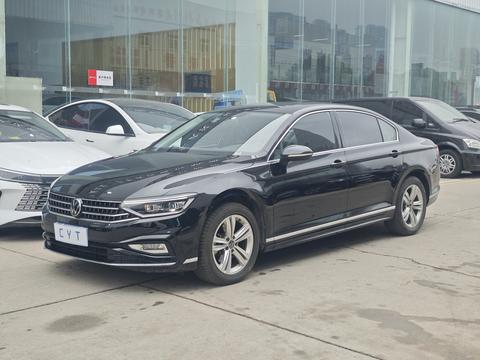 Volkswagen Magotan 2025