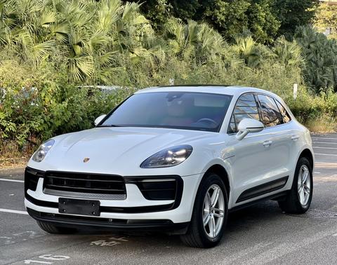Porsche Macan 2022