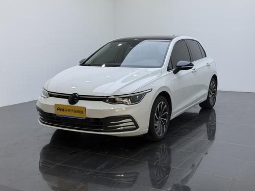 Volkswagen Golf 2021