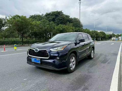 Toyota Highlander 2021