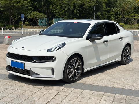 Lynk & Co 03 2022