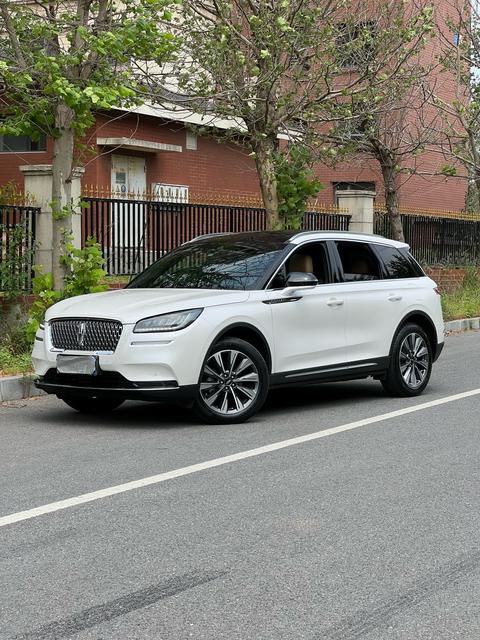 Lincoln Corsair 2022
