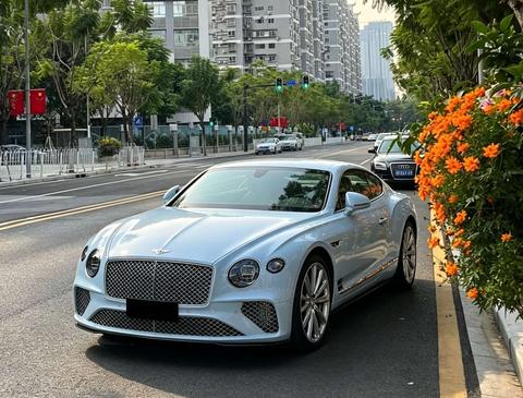 Bentley Continental GT 2022