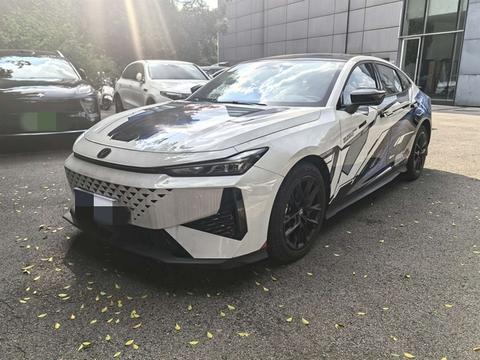 Changan UNI-V 2024