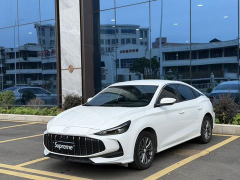 MG 5 2025