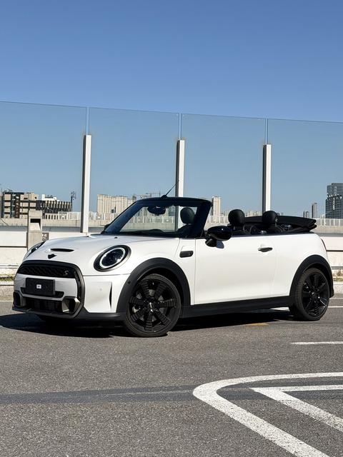MINI Cooper 2023