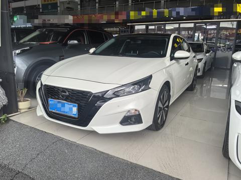 Nissan Teana 2021