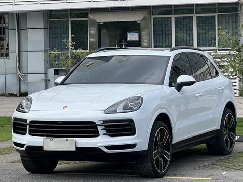 Porsche Cayenne 2023