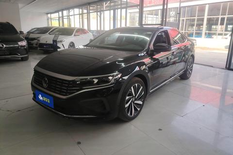 Volkswagen Passat 2024